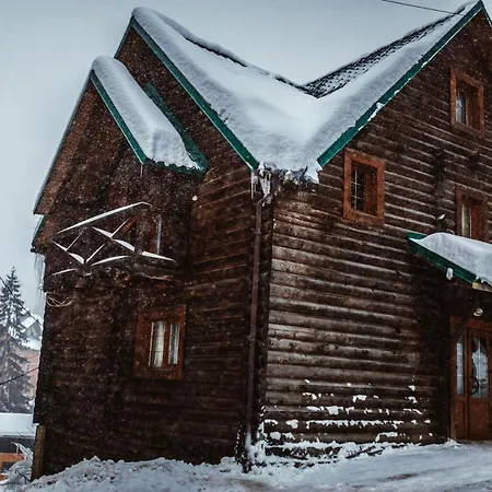 Royal Village מלון