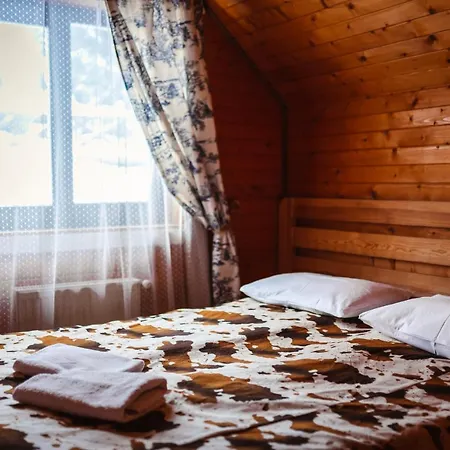 Royal Village מלון 3*