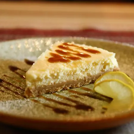 מלון Royal Village 3*